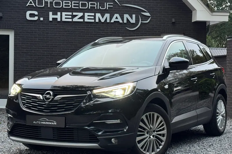 Opel Grandland (2019)