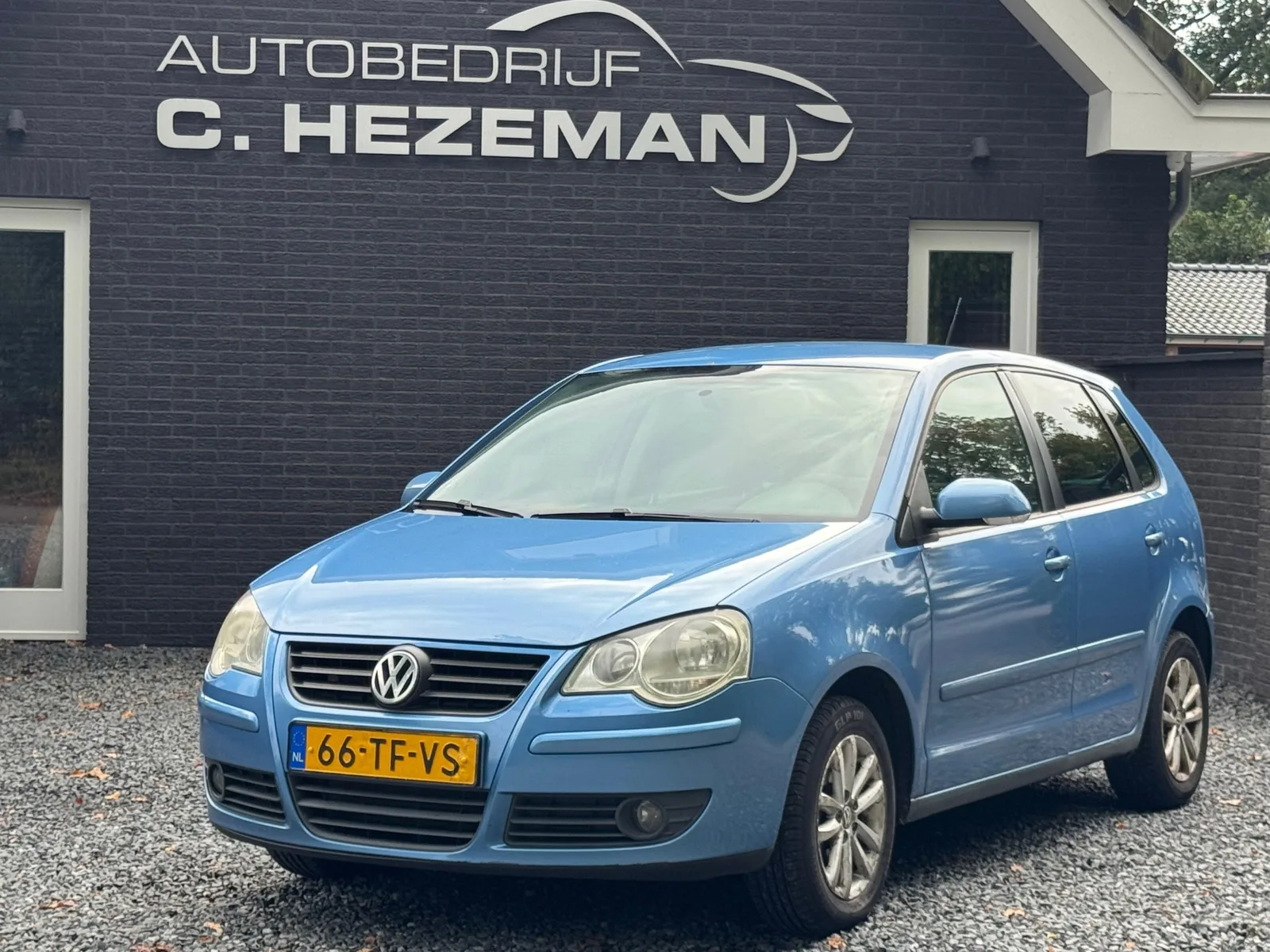 Volkswagen Polo (2006) — foto 1