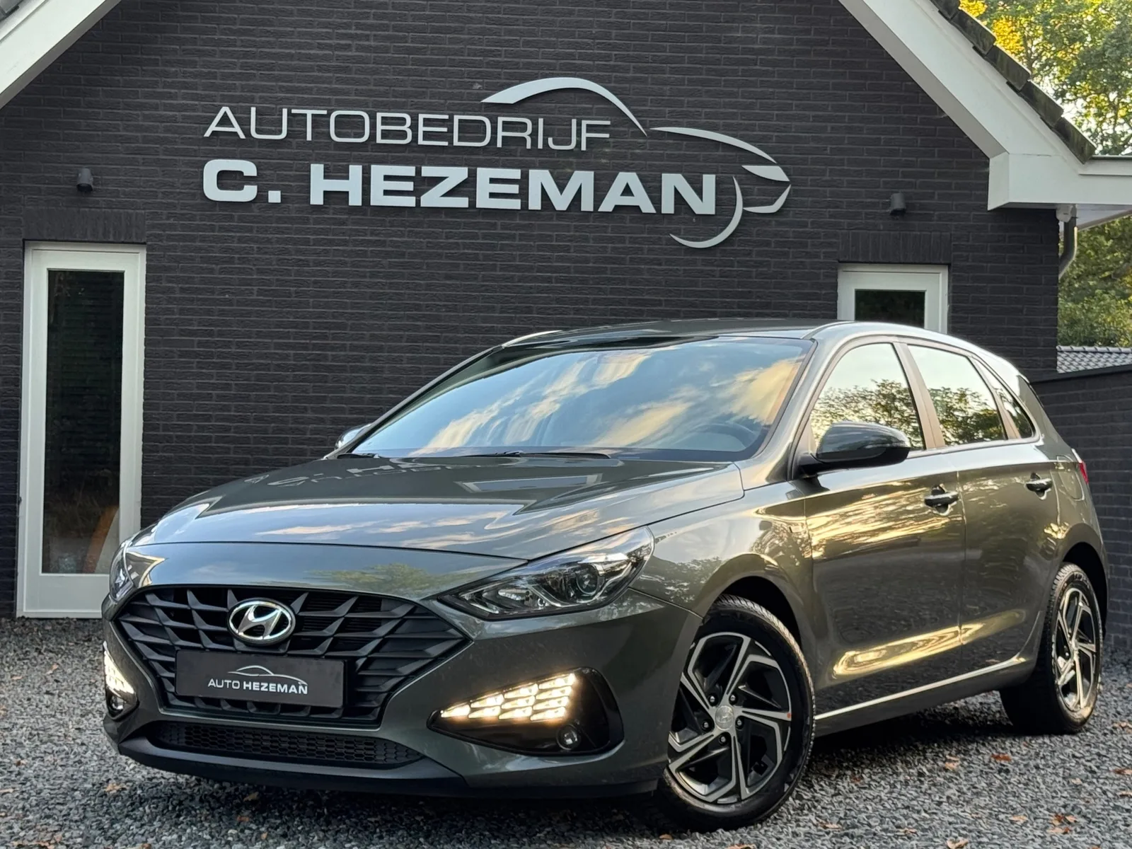 Hyundai i30 (2023) — foto 1