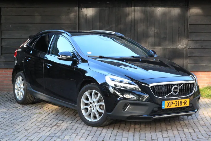 Volvo V40 (2019)