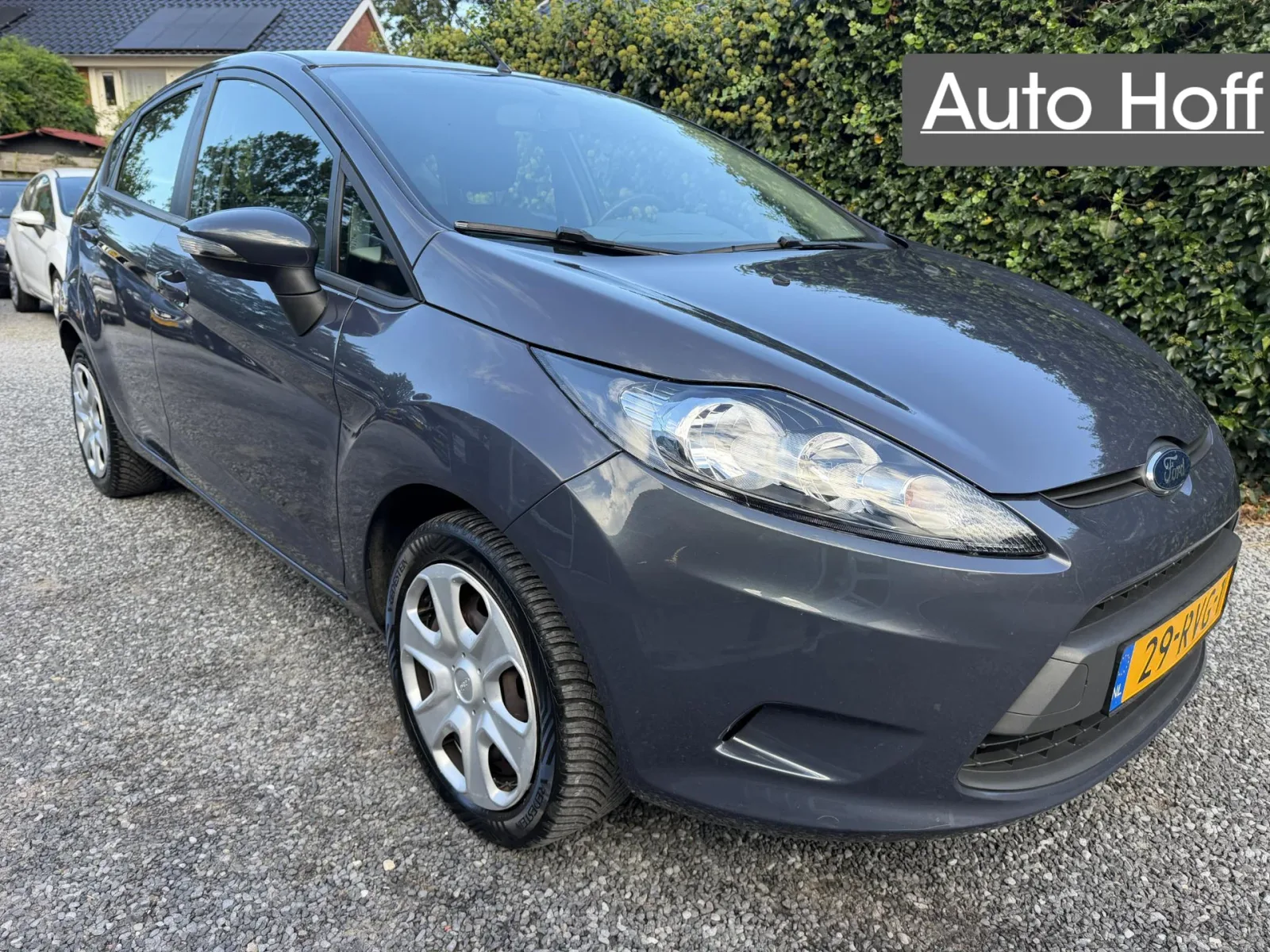 Ford Fiesta (2011) — foto 1