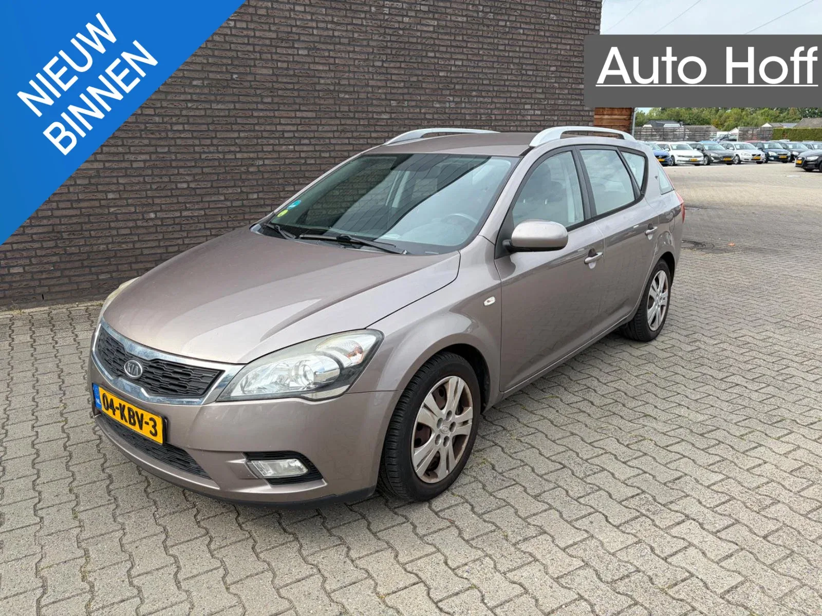 Kia Cee'd (2009) — foto 1