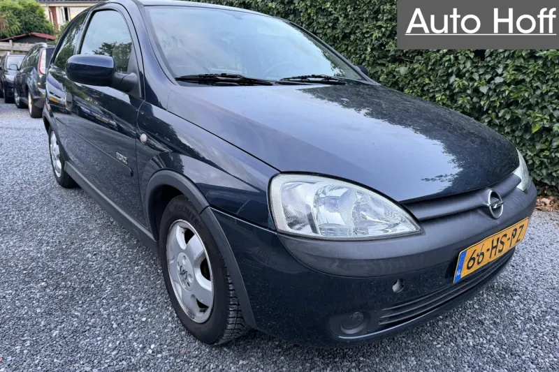 Opel Corsa (2001)