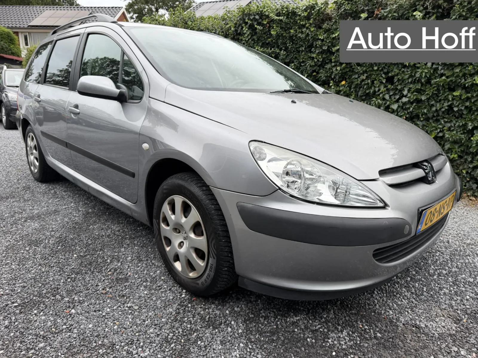 Peugeot 307 (2004) — foto 1
