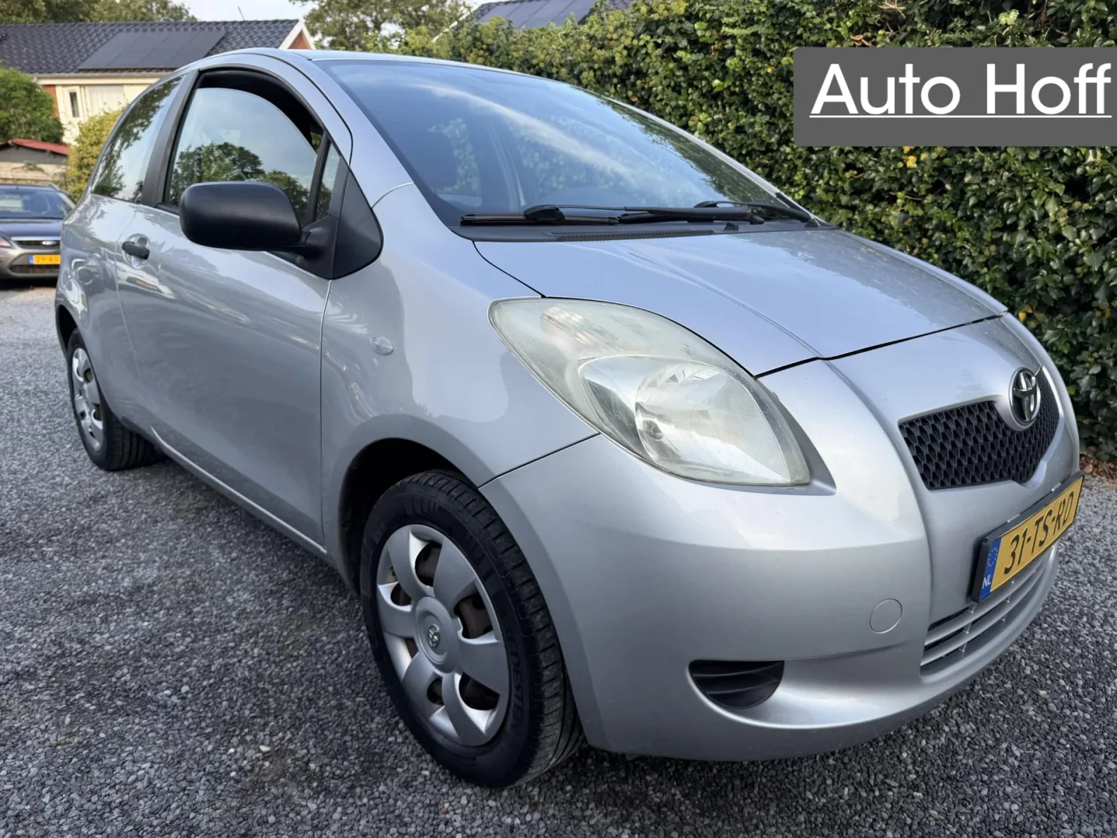 Toyota Yaris (2007) — foto 1