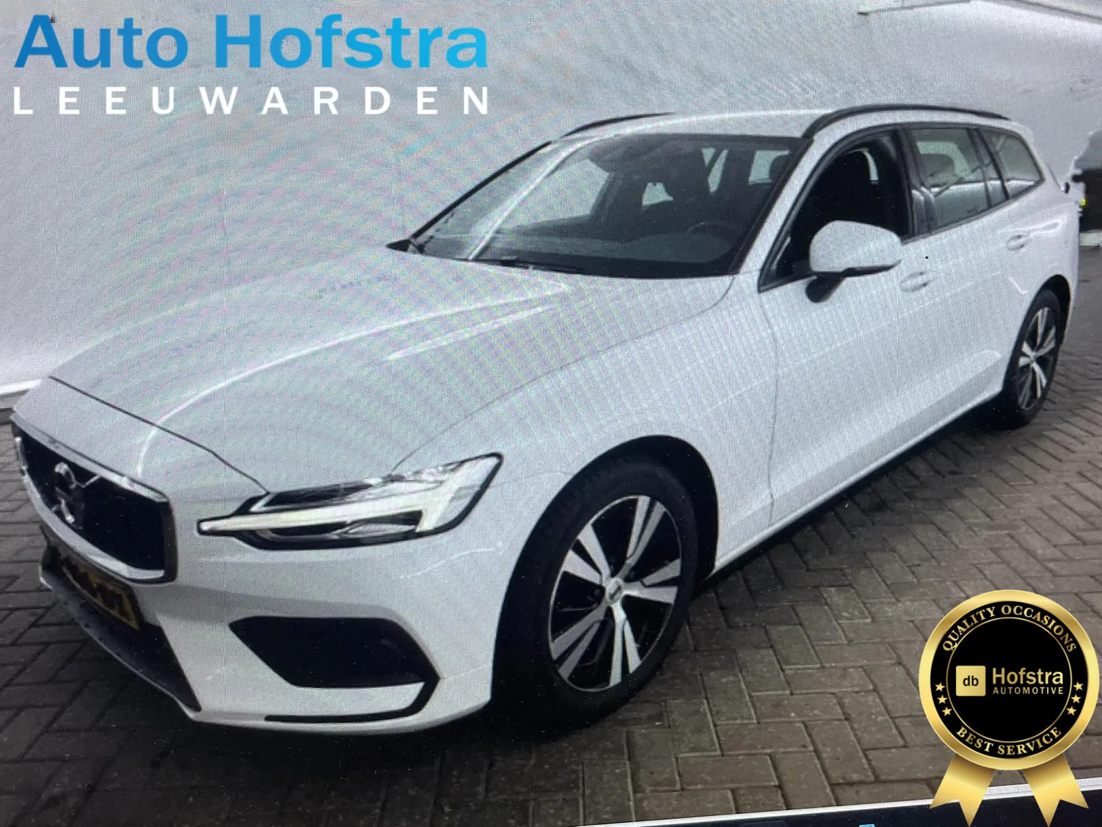 Volvo V60 (2022) — foto 1