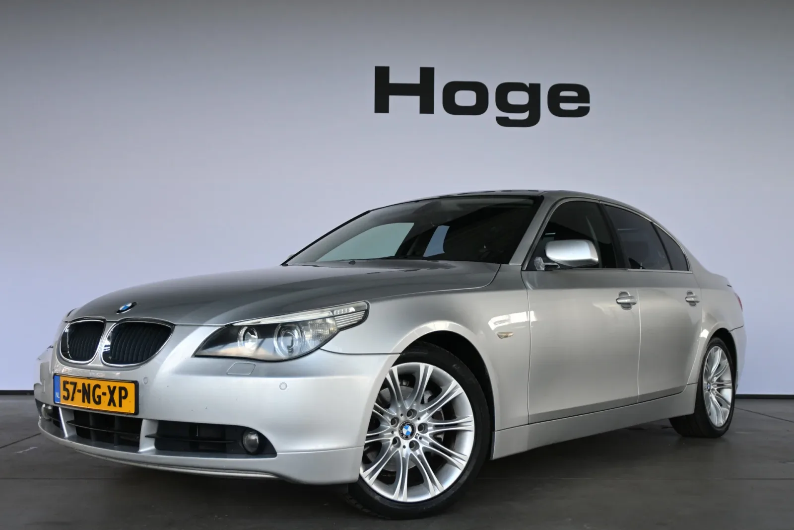 BMW 5-Serie (2003) — foto 1