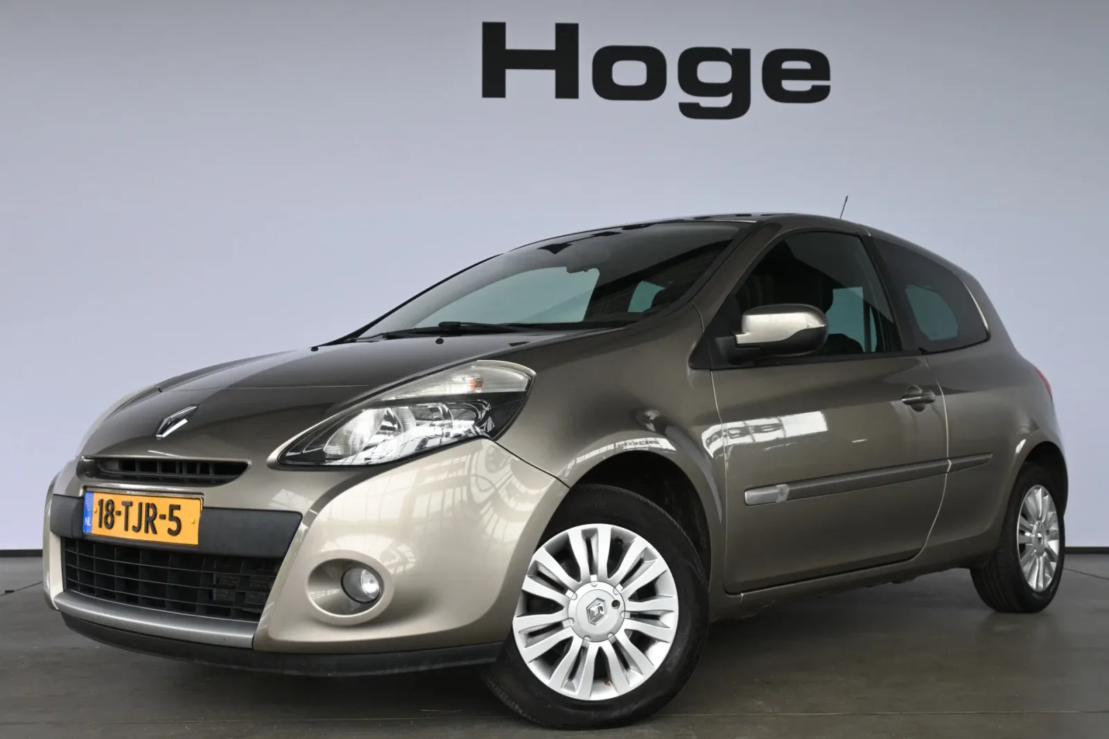 Renault Clio (2012) — foto 1