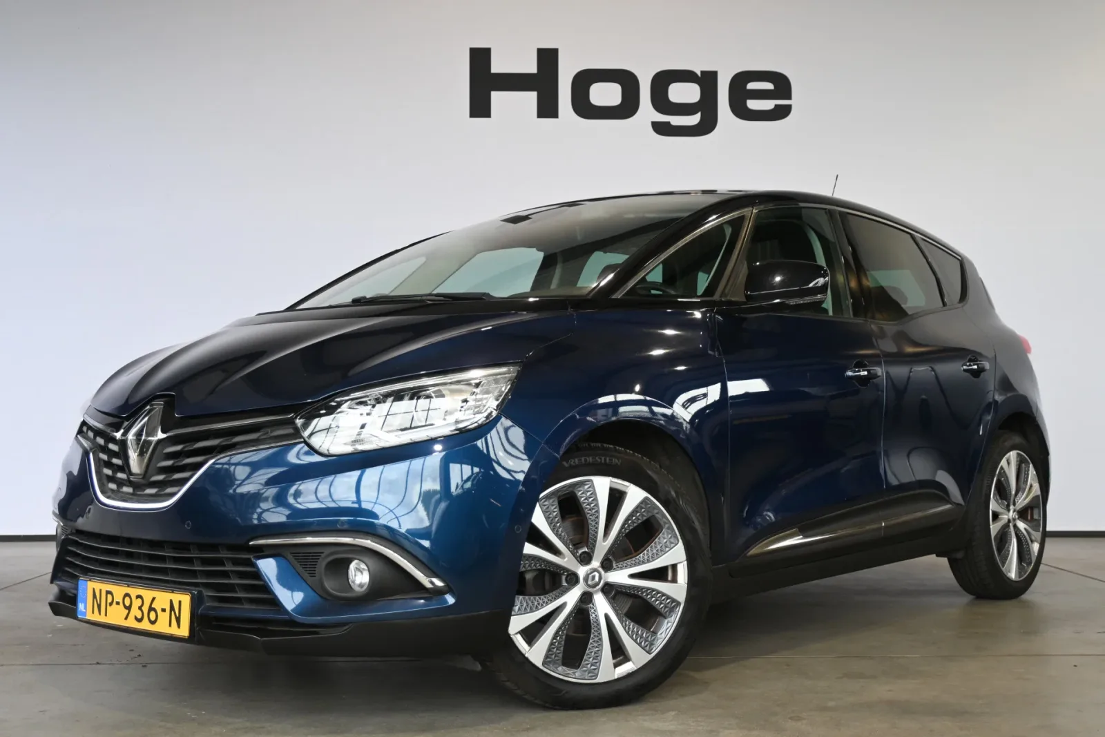 Renault Scénic (2017) — foto 1
