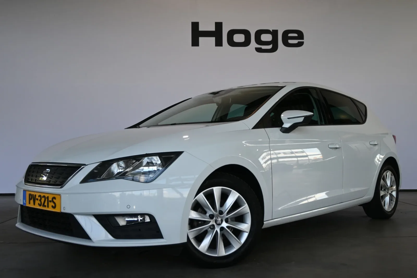 SEAT Leon (2018) — foto 1