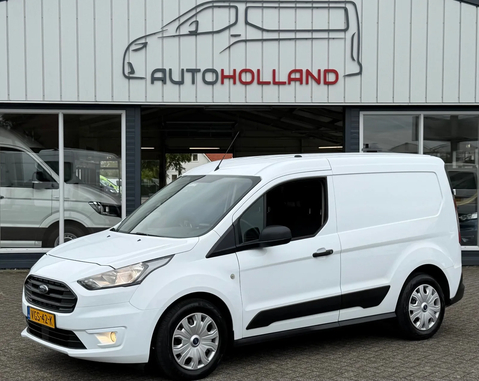 Ford Transit Connect (2020) — foto 1