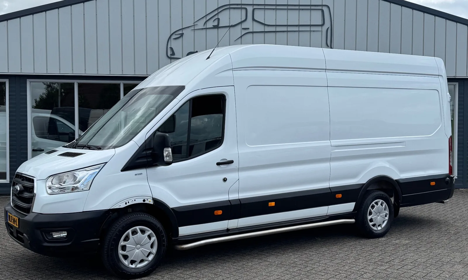 Ford Transit (2021) — foto 1