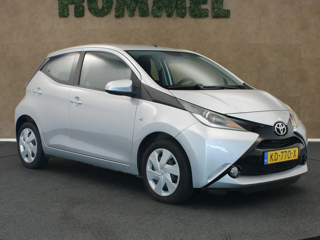Toyota Aygo (2016) — foto 1