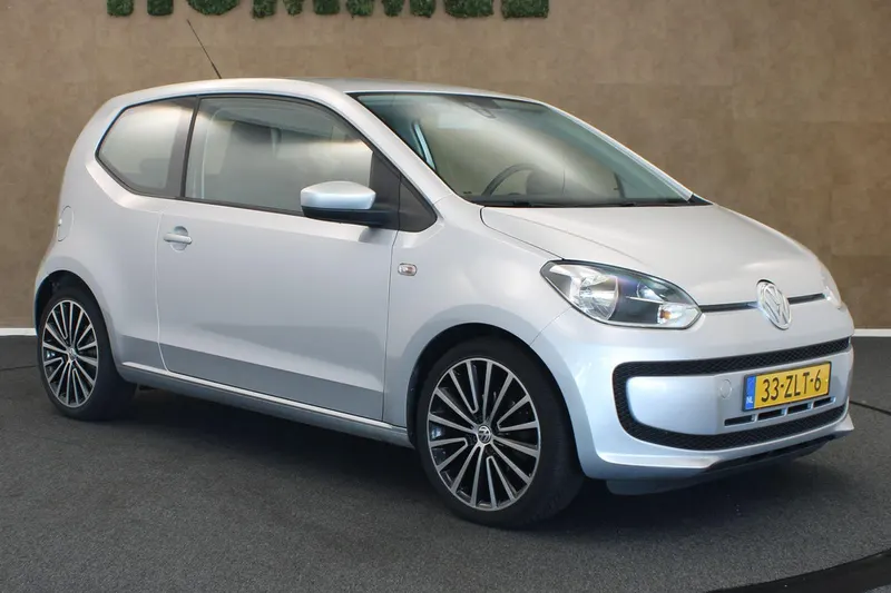 Volkswagen Up! (2013)
