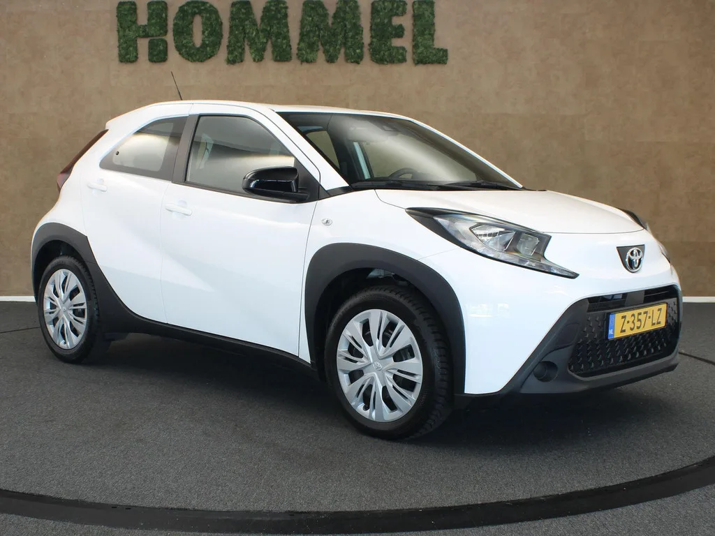 Toyota Aygo X (2024) — foto 1