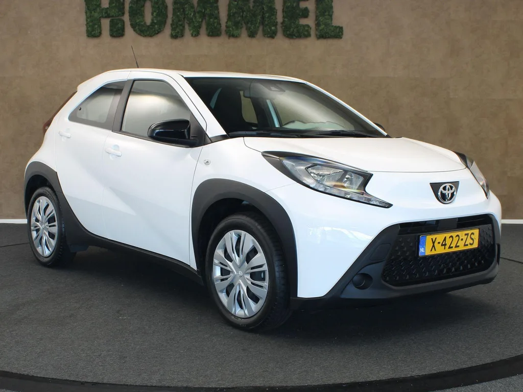Toyota Aygo X (2024) — foto 1