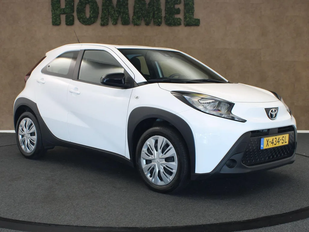 Toyota Aygo X (2024) — foto 1