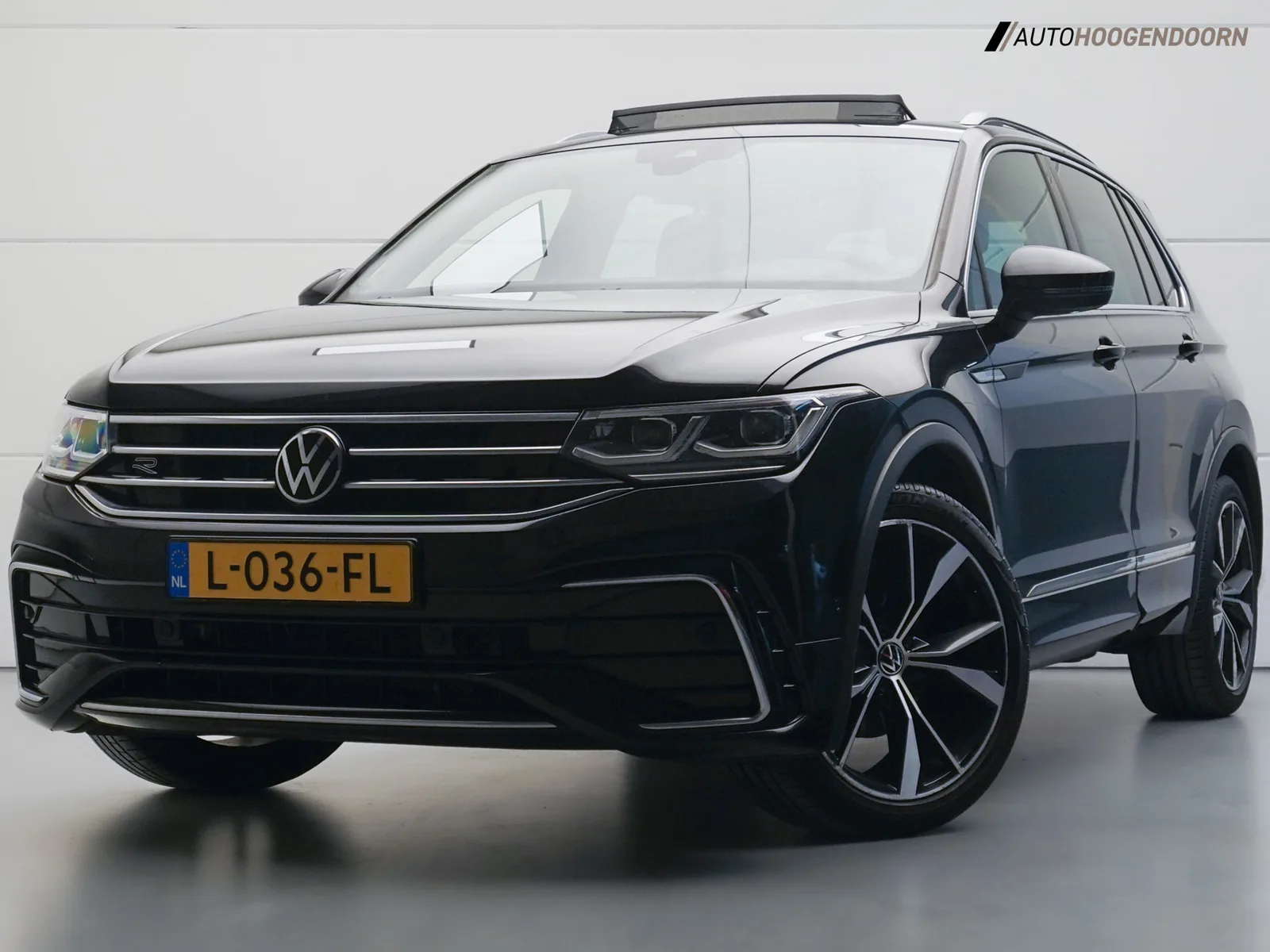 Volkswagen Tiguan (2021) — foto 1