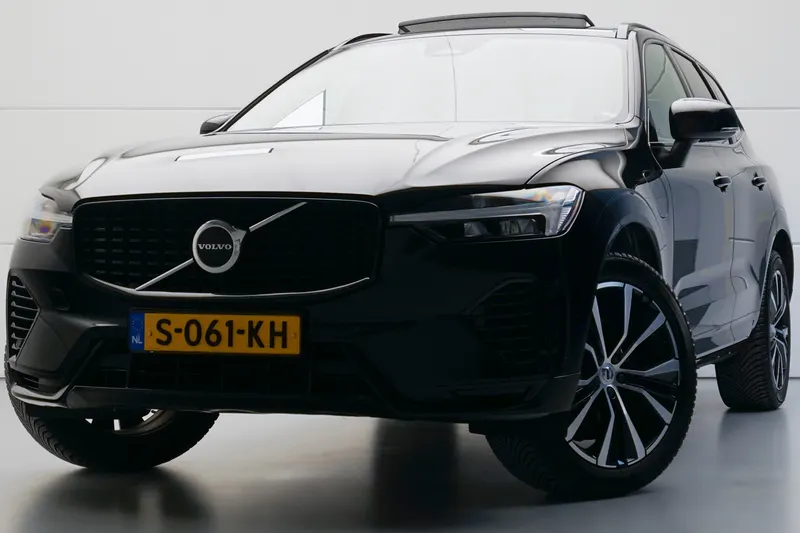 Volvo XC60 (2023)