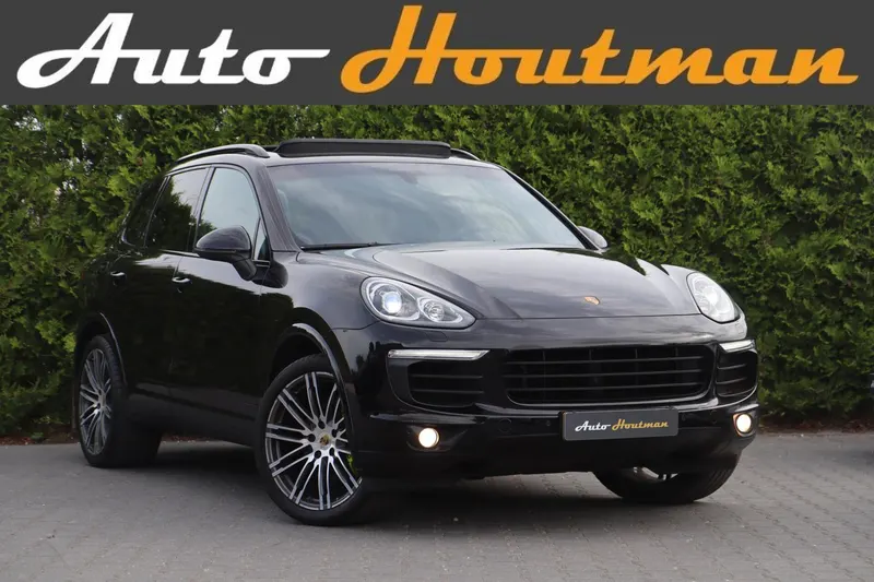 Porsche Cayenne (2015)