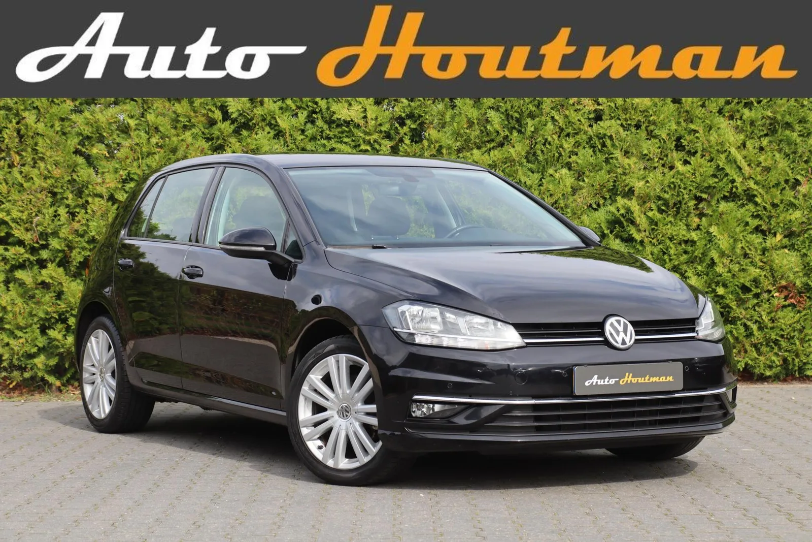 Volkswagen Golf (2018) — foto 1