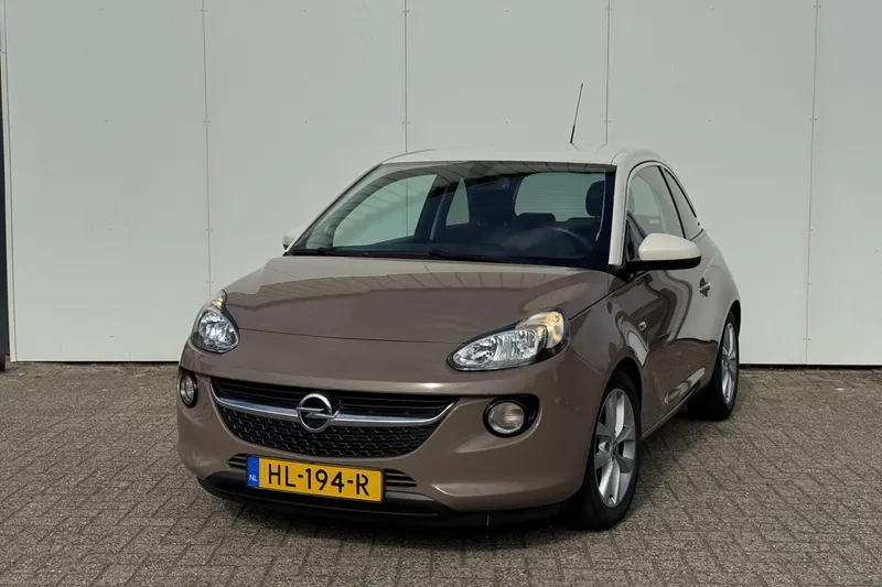 Opel Adam (2015)
