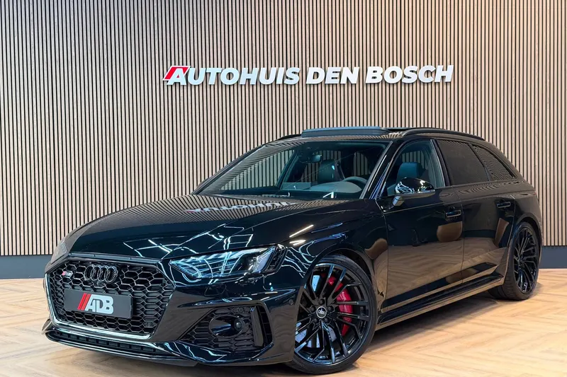 Audi RS 4 (2021)