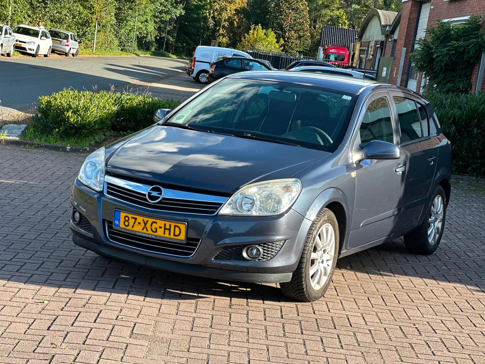 Opel Astra (2007) — foto 1