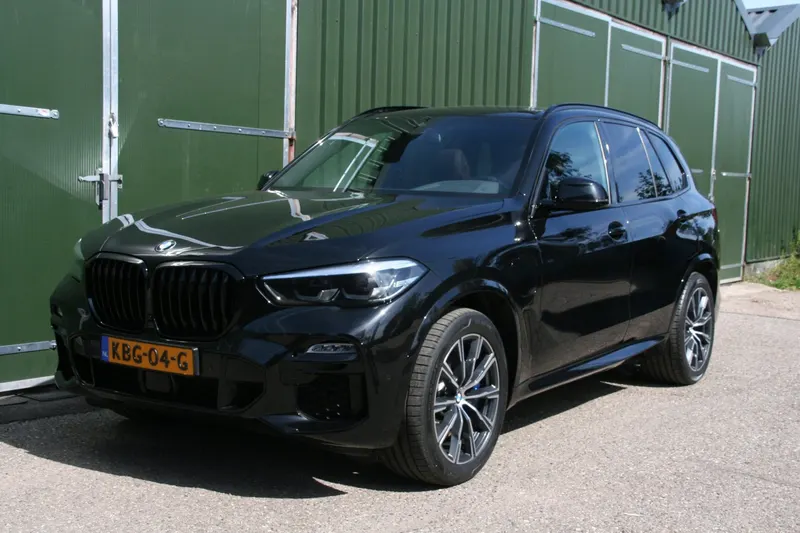 BMW X5 (2020)