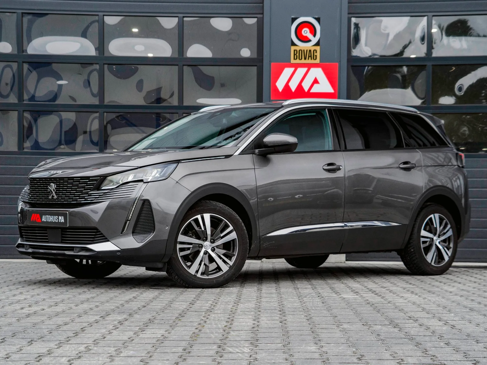 Peugeot 5008 (2021) — foto 1