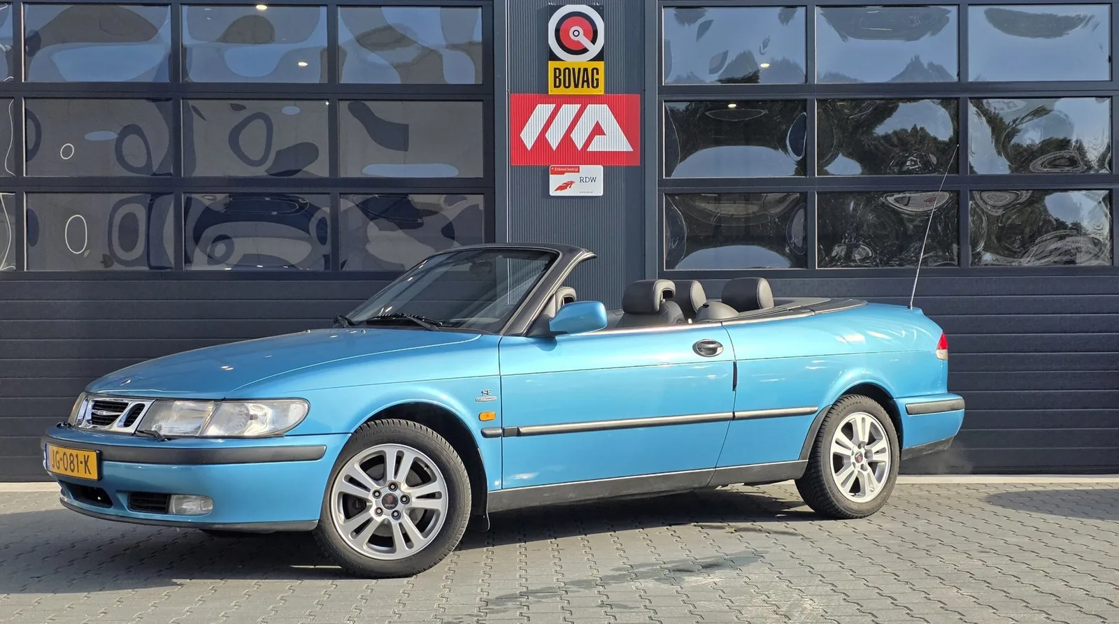 Saab 9-3 (2000) — foto 1