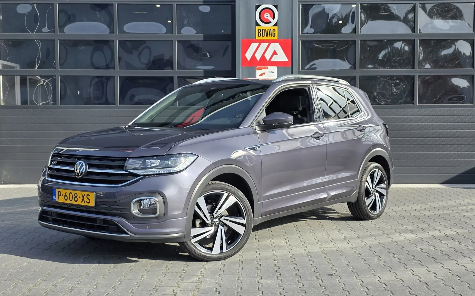 Volkswagen T-Cross (2022) — foto 1