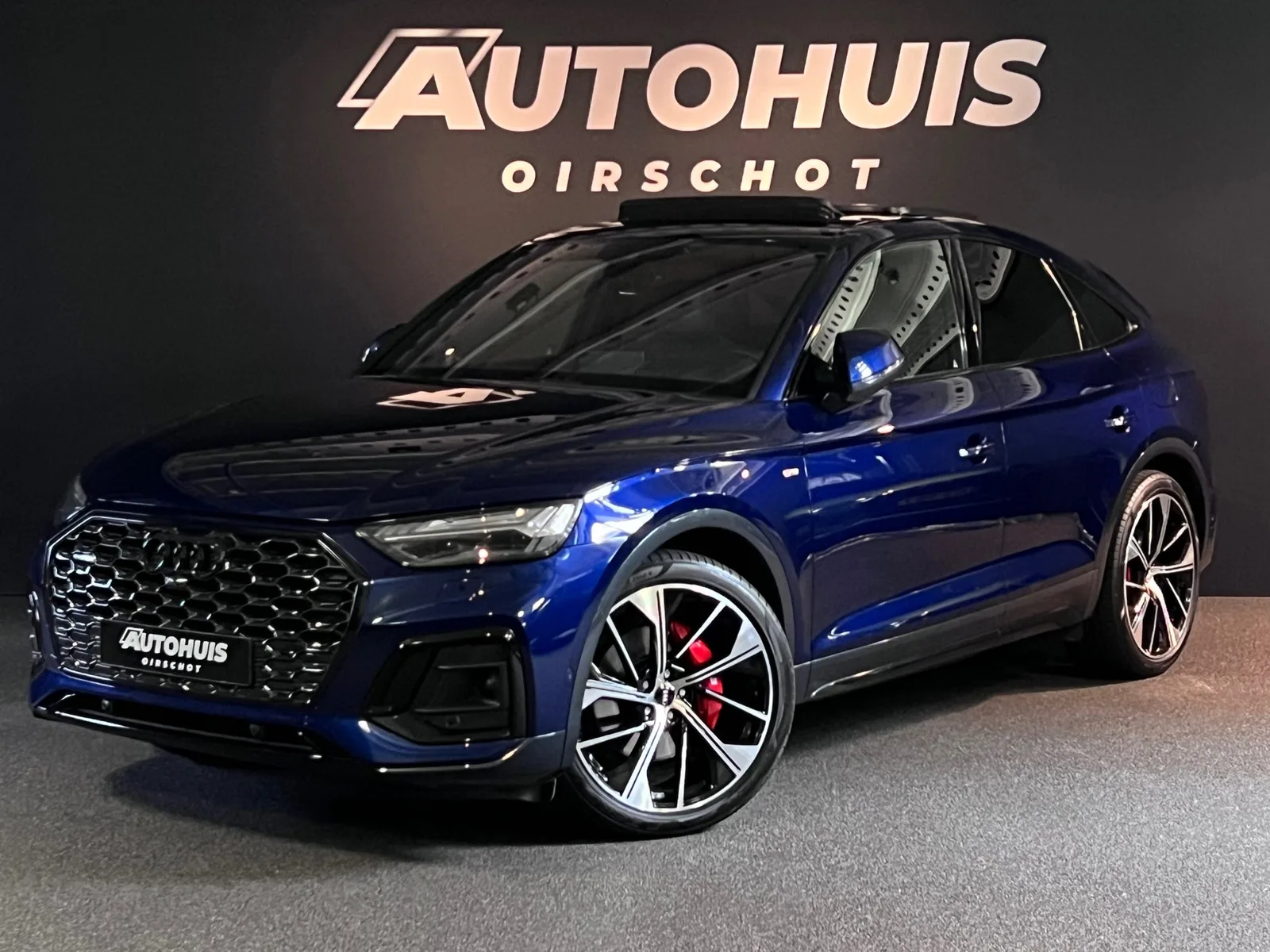 Audi Q5 Sportback (2021) — foto 1