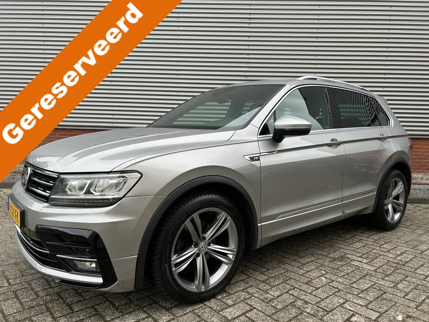 Volkswagen Tiguan (2020) — foto 1