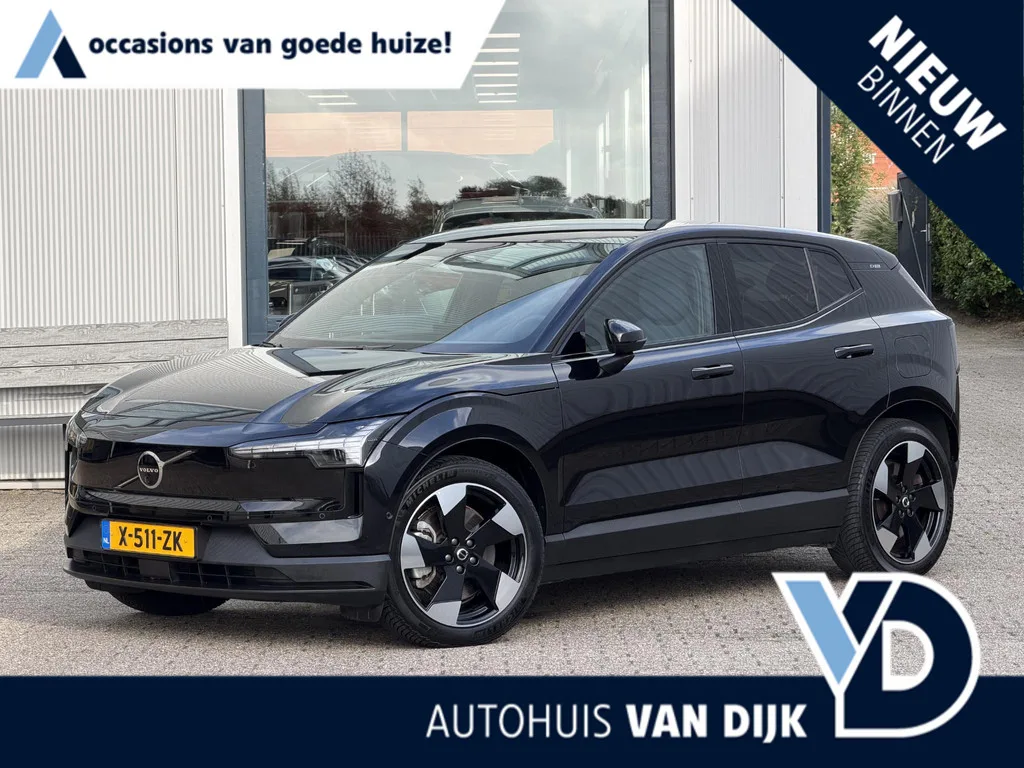 Volvo EX30 (2024) — foto 1