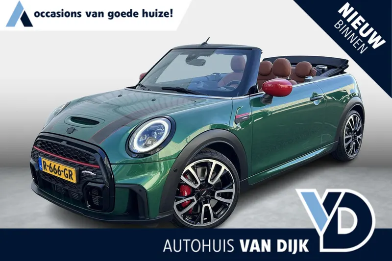 MINI Cabrio (2022)