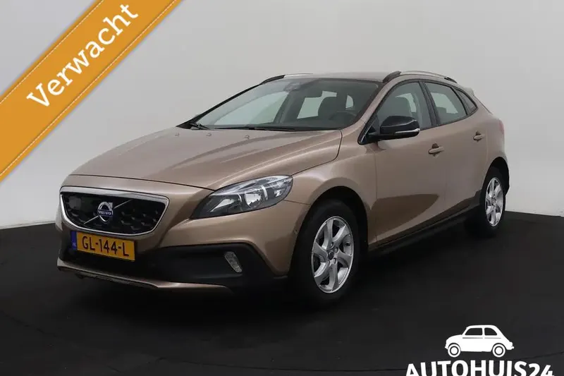 Volvo V40 (2015)