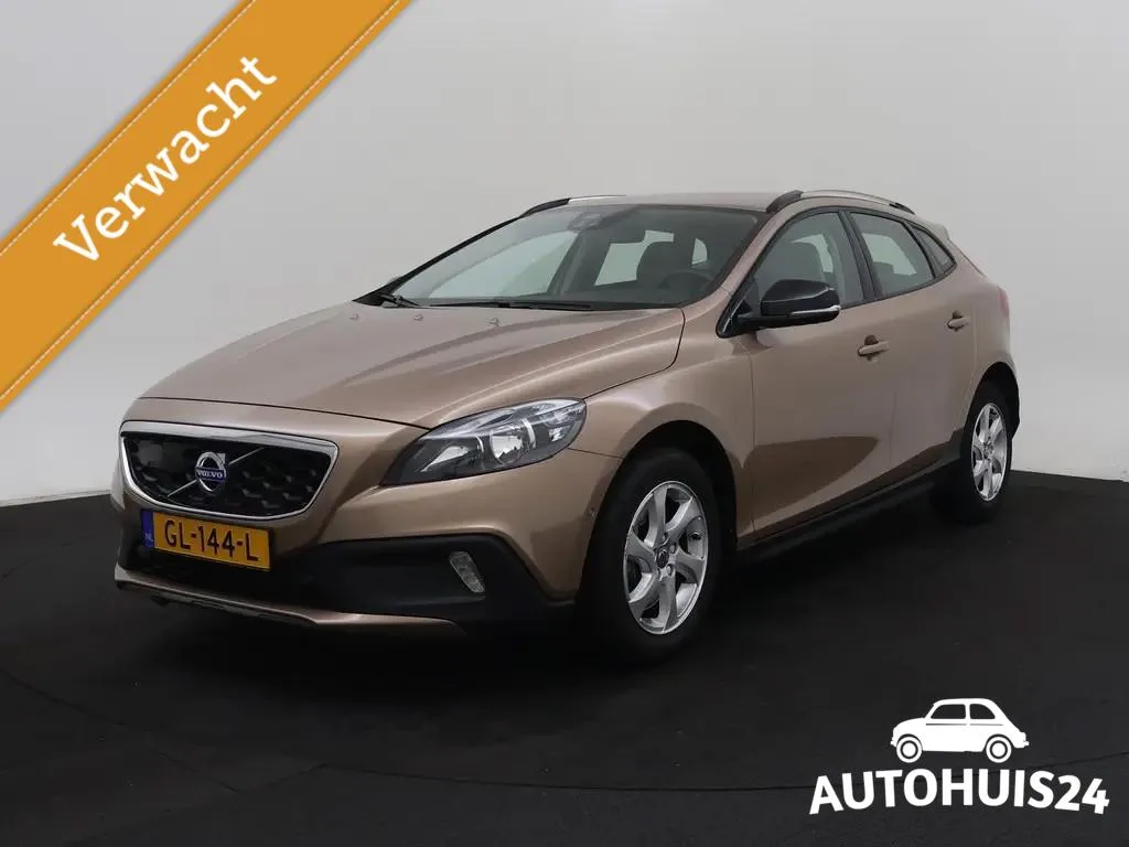 Volvo V40 (2015) — foto 1