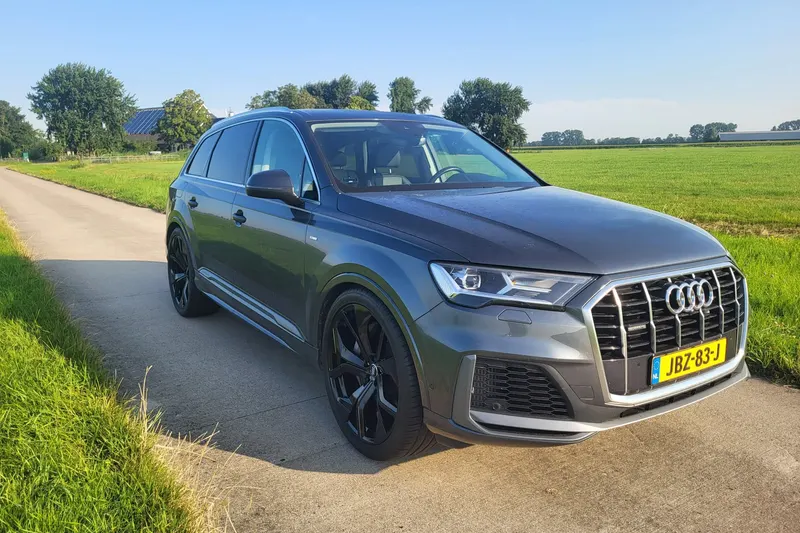 Audi Q7 (2021)