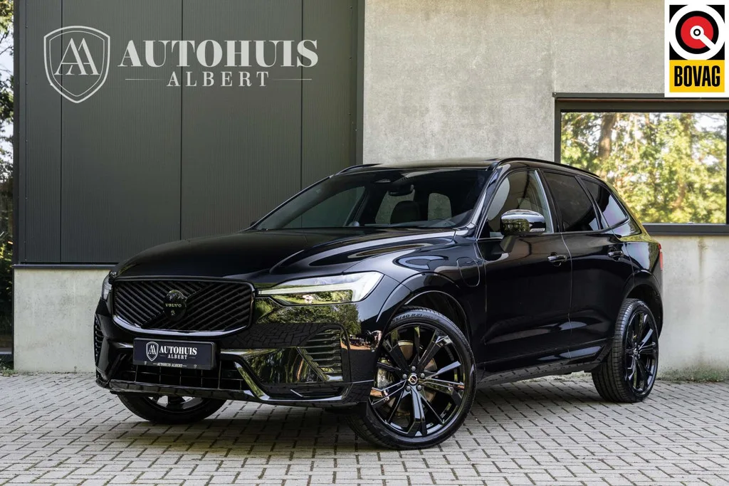 Volvo XC60 (2025) — foto 1