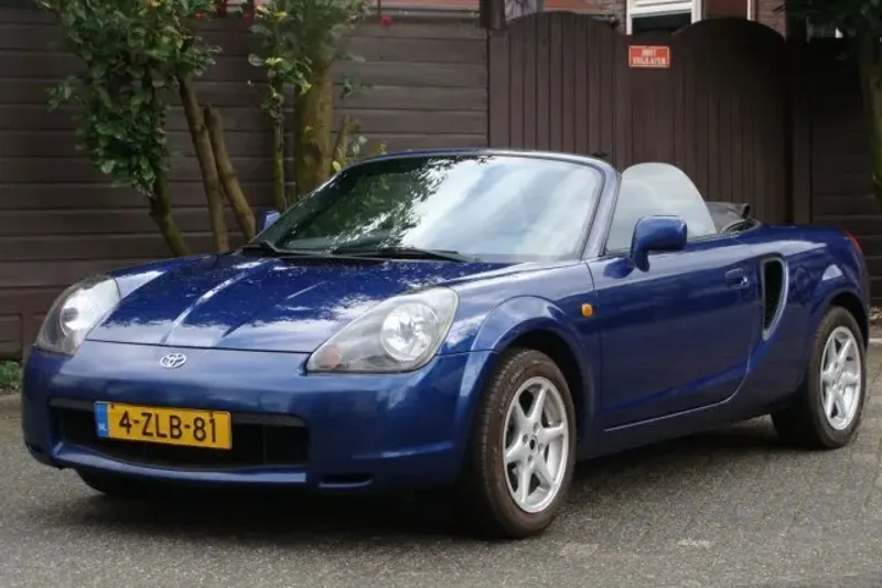Toyota MR2 (2000)