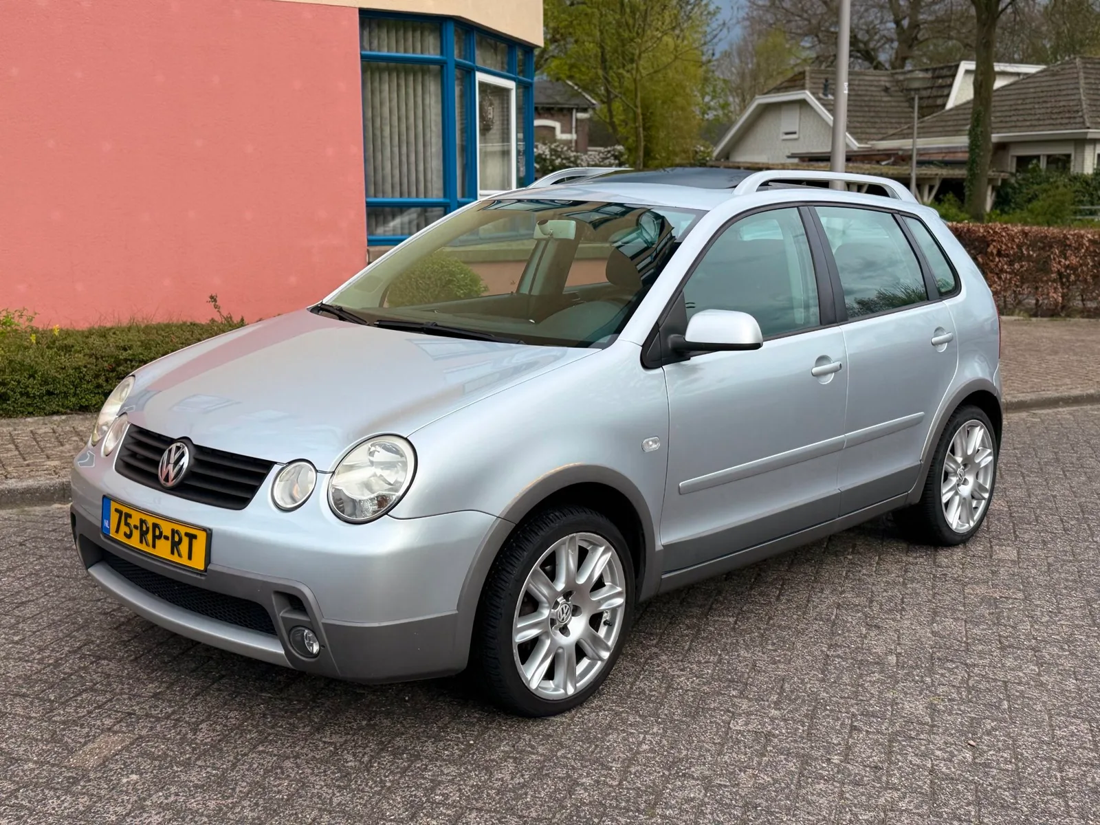 Volkswagen Polo (2005) — foto 1