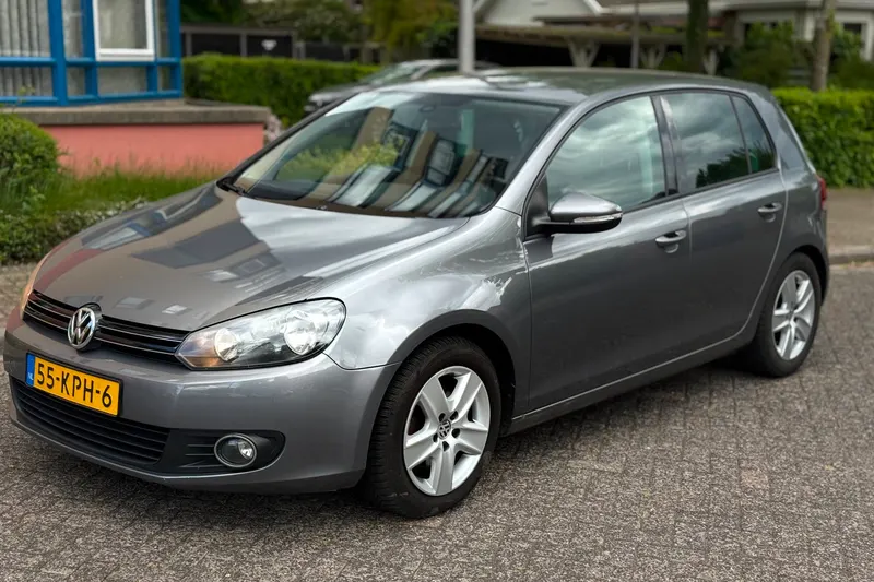 Volkswagen Golf (2010)