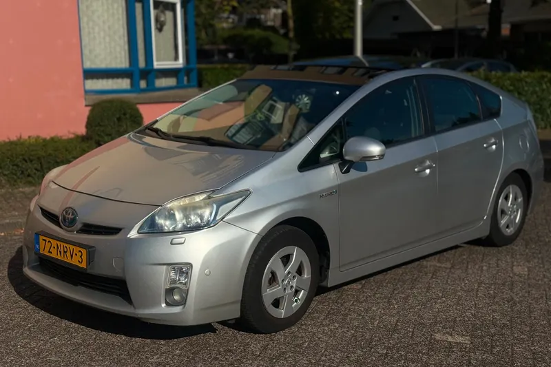 Toyota Prius (2010)