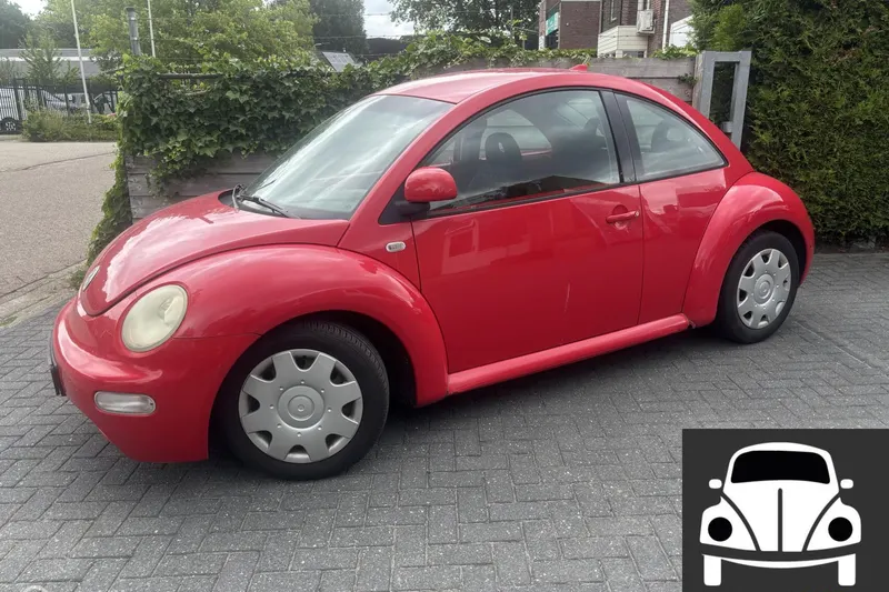 Volkswagen New Beetle (2000)
