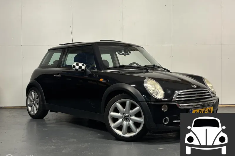 MINI Cooper (2005)