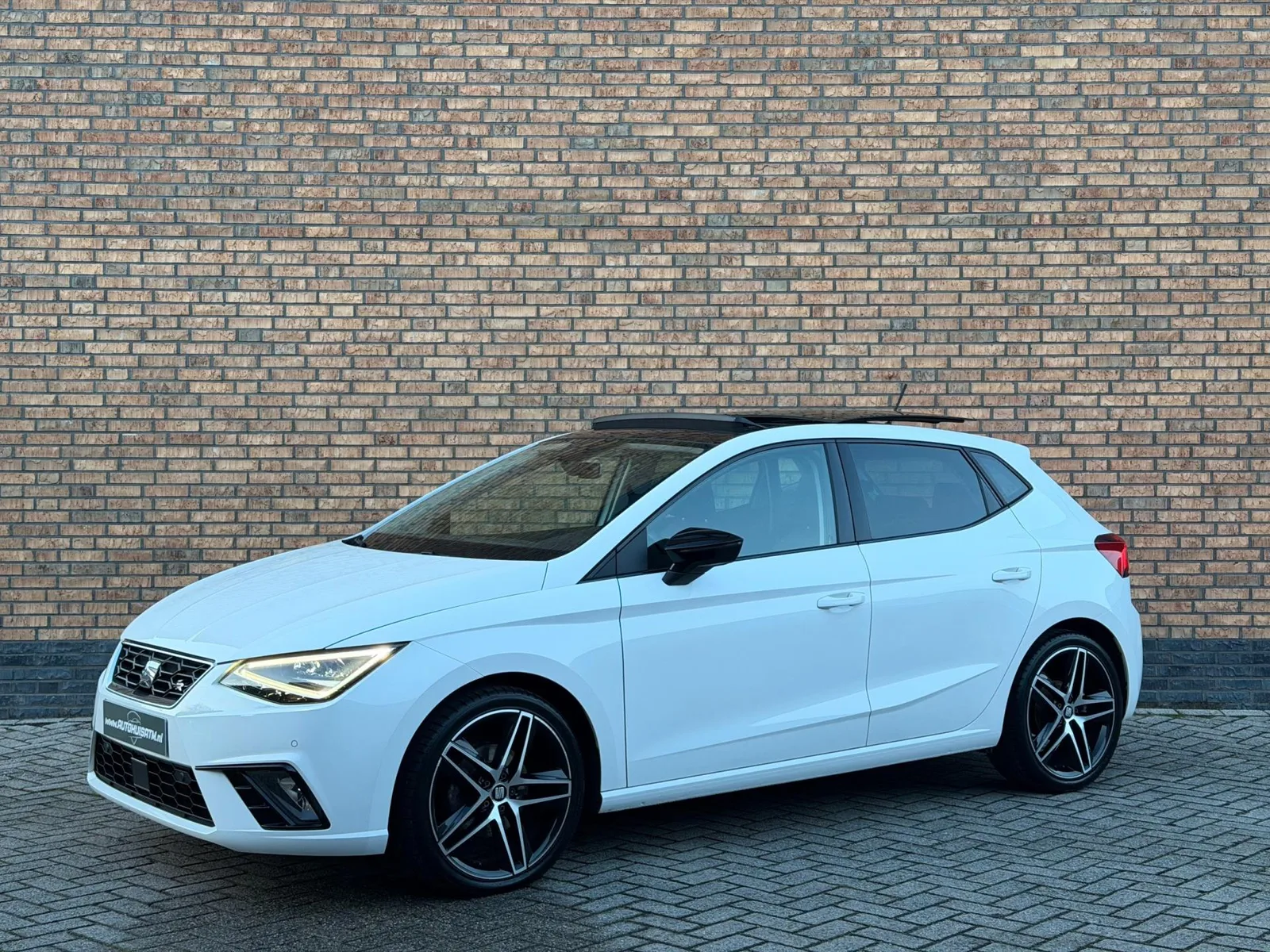 SEAT Ibiza (2018) — foto 1