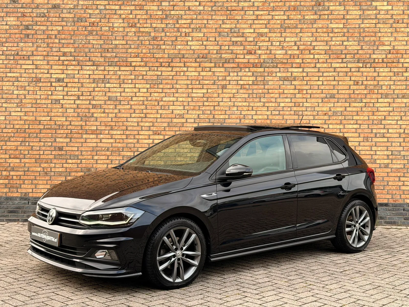 Volkswagen Polo (2018) — foto 1