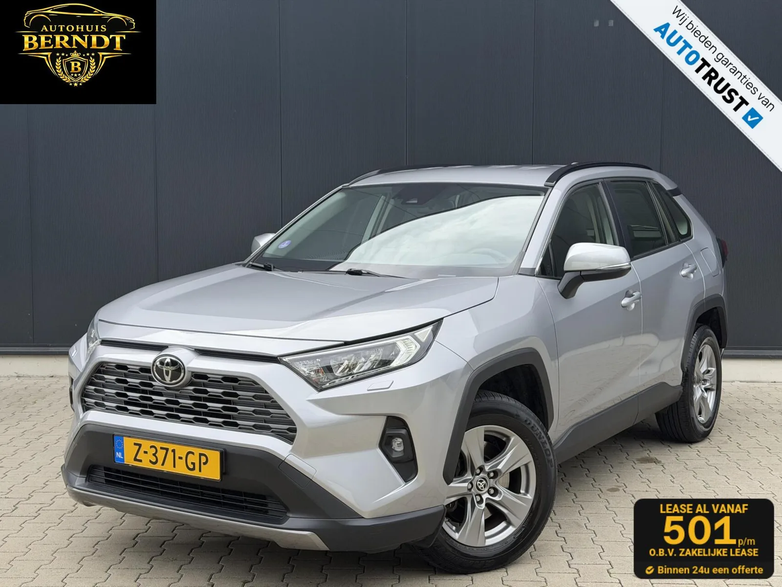 Toyota RAV4 (2022) — foto 1