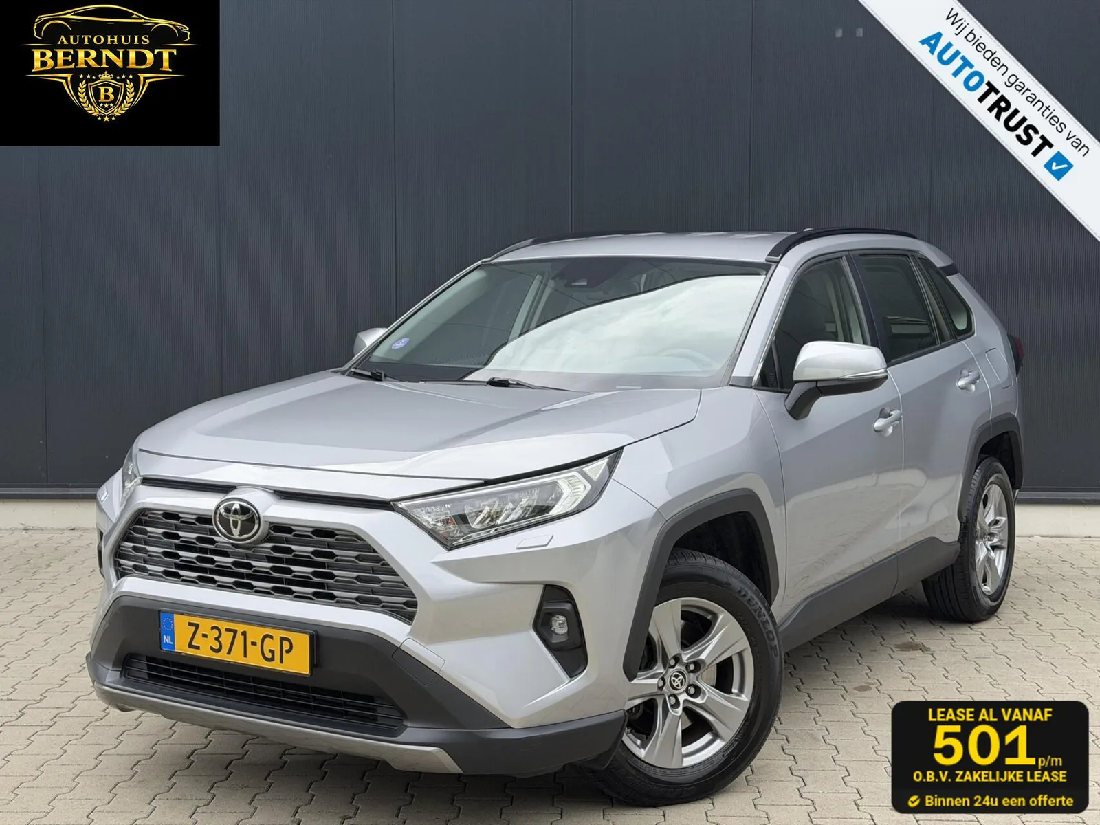 Toyota RAV4 (2022) — foto 1